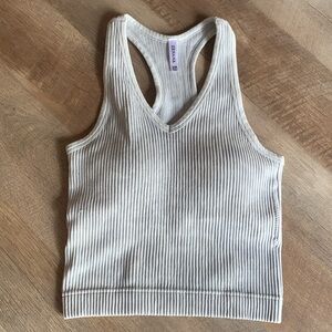 Zenana light gray fitted tank with padding s/m